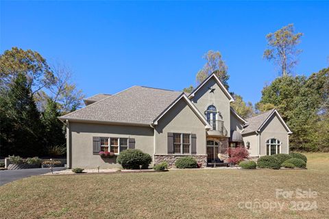 A home in Hendersonville