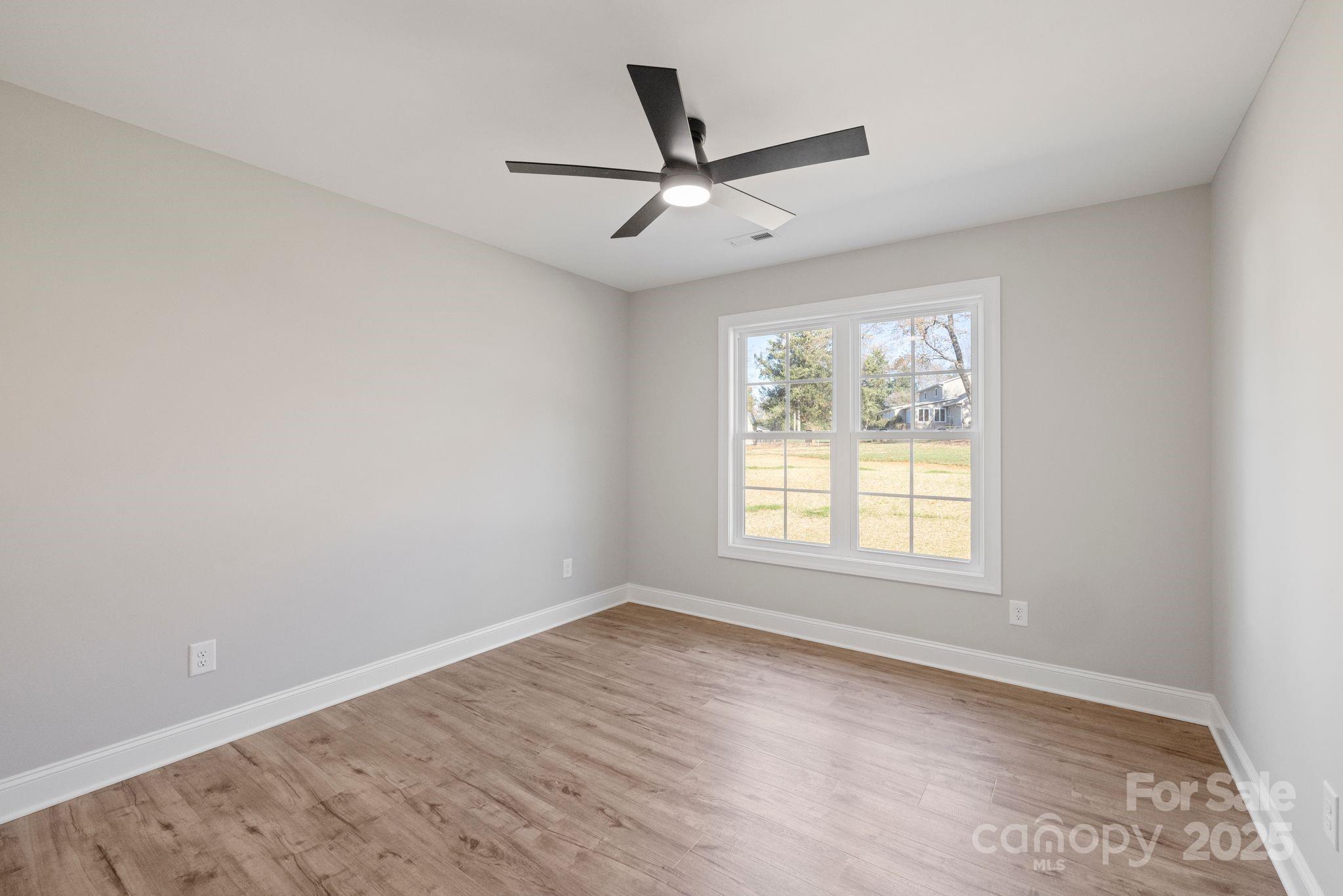 Lincoln Forest - Residential