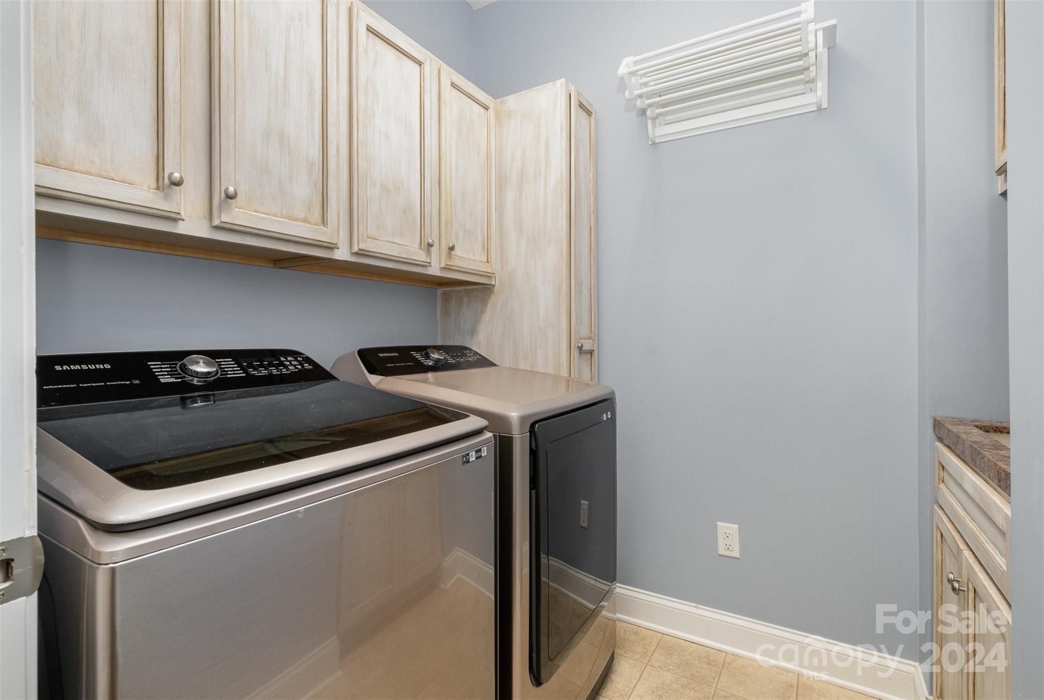 Abbington - Residential