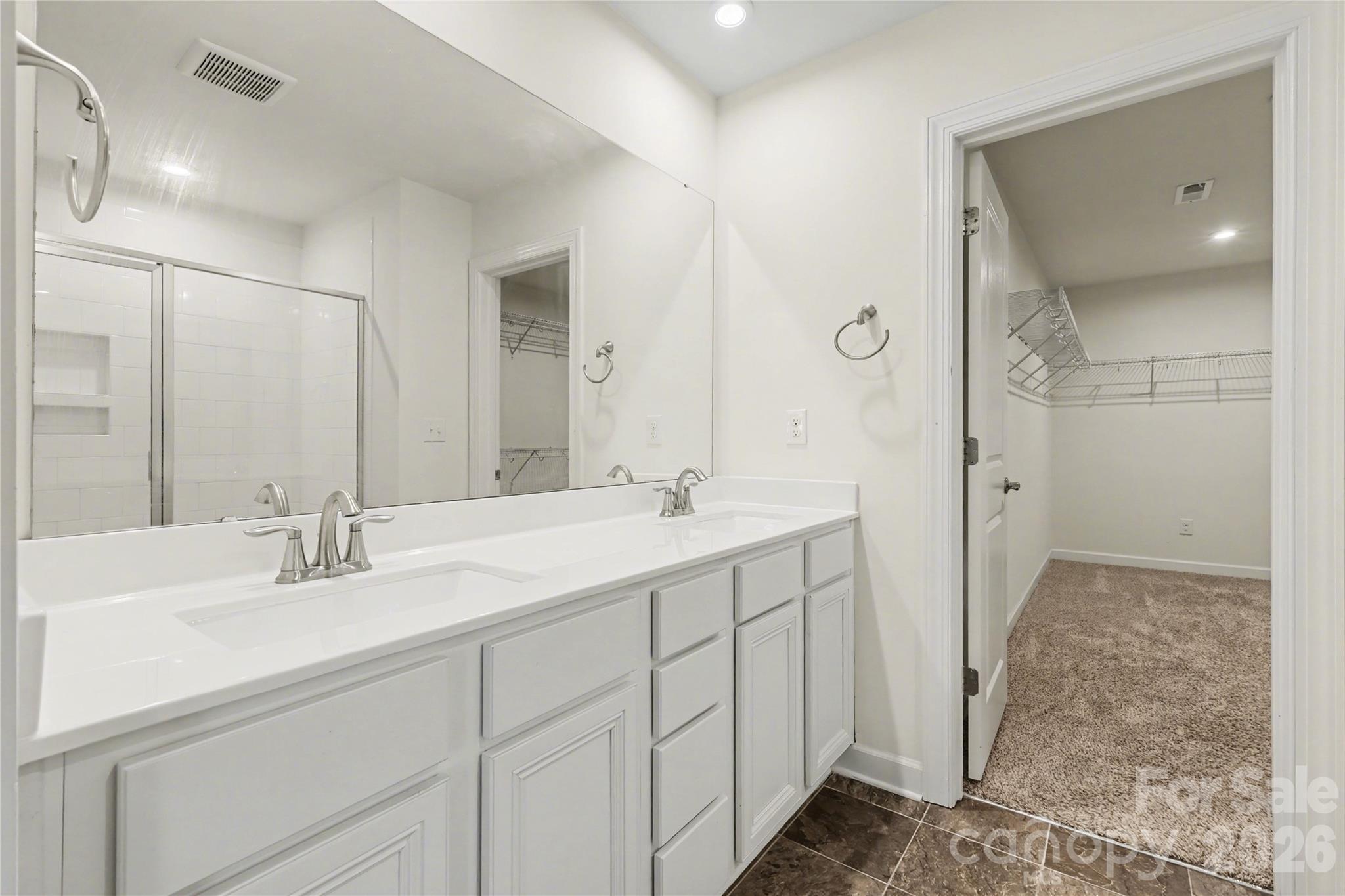 Haywyck Meadows - Residential