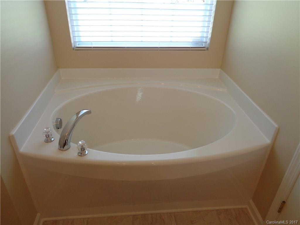 Planters Walk - Residential Lease