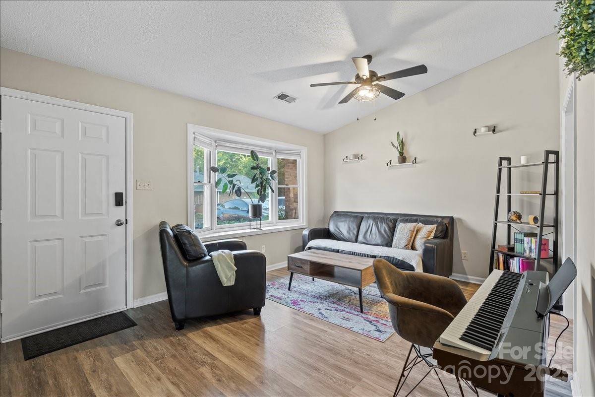 Cherry Farms - Residential