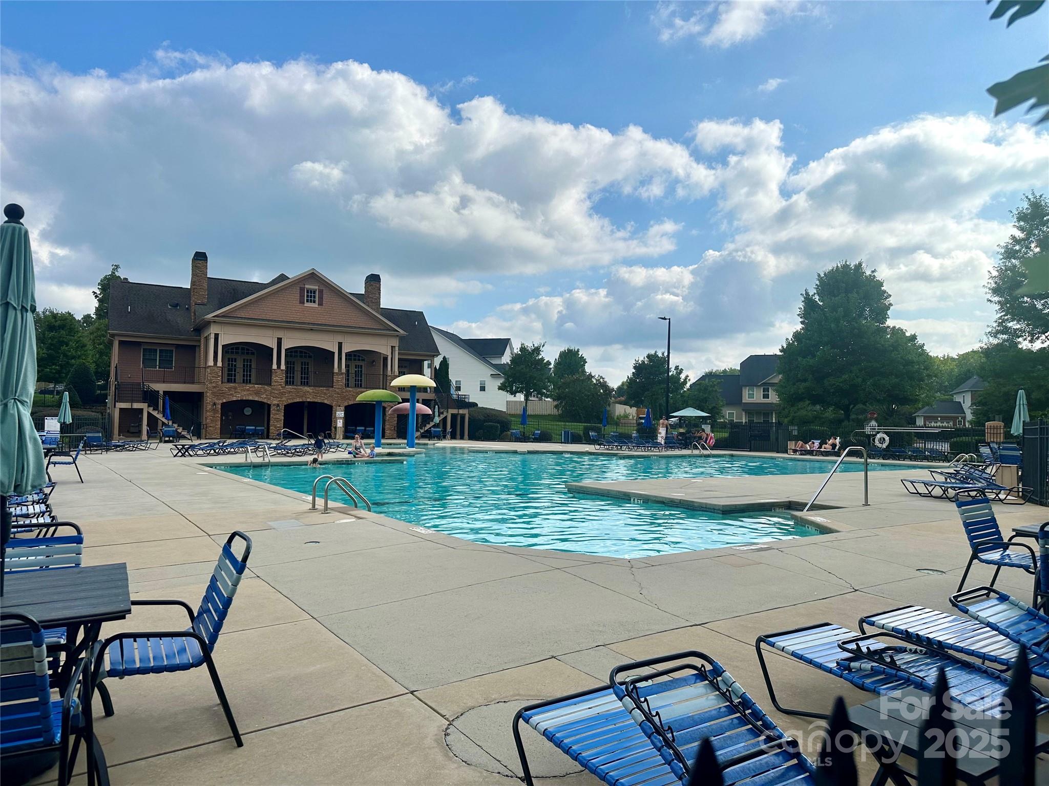 Rosemont - Residential