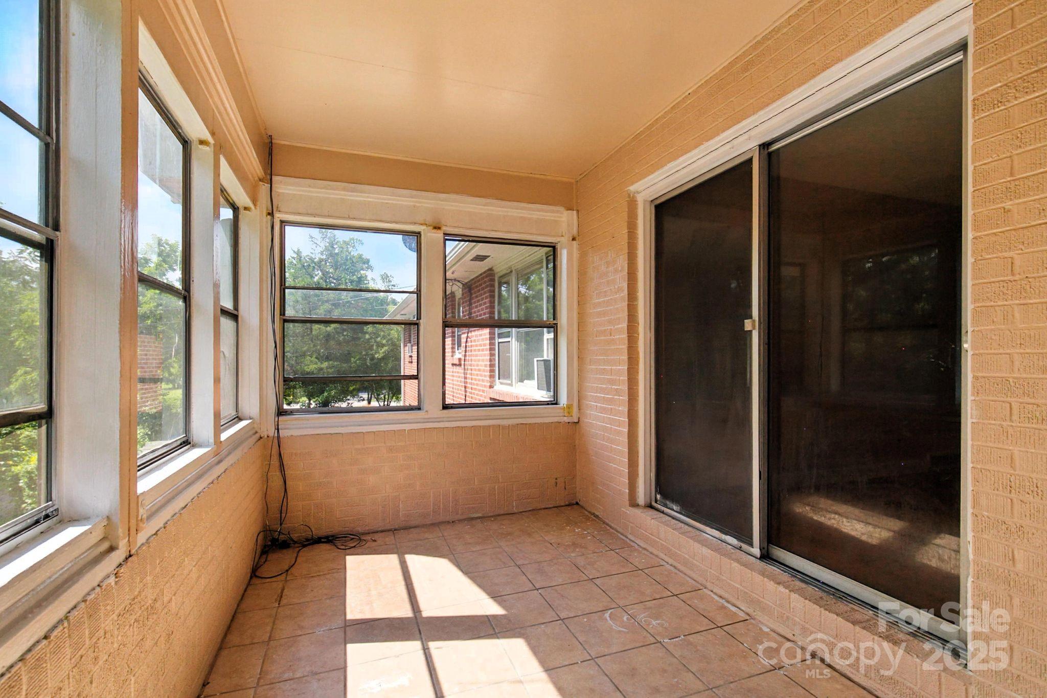 Haywood Hills - Residential