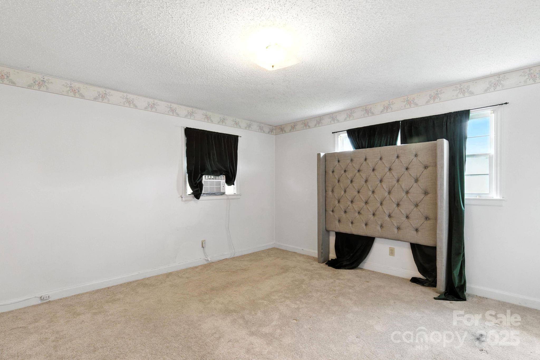 Haywood Hills - Residential