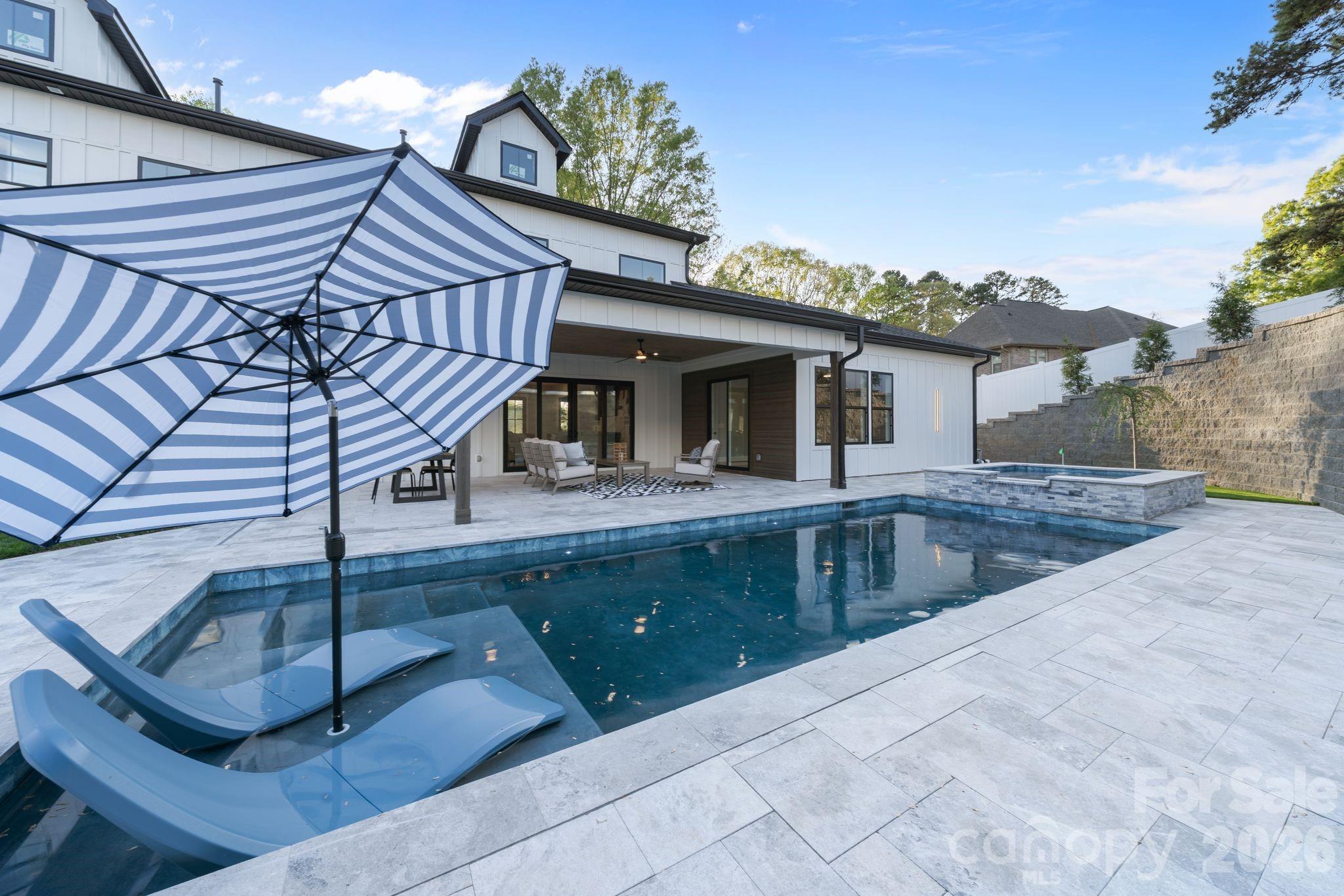 Woodland Hills - Residential