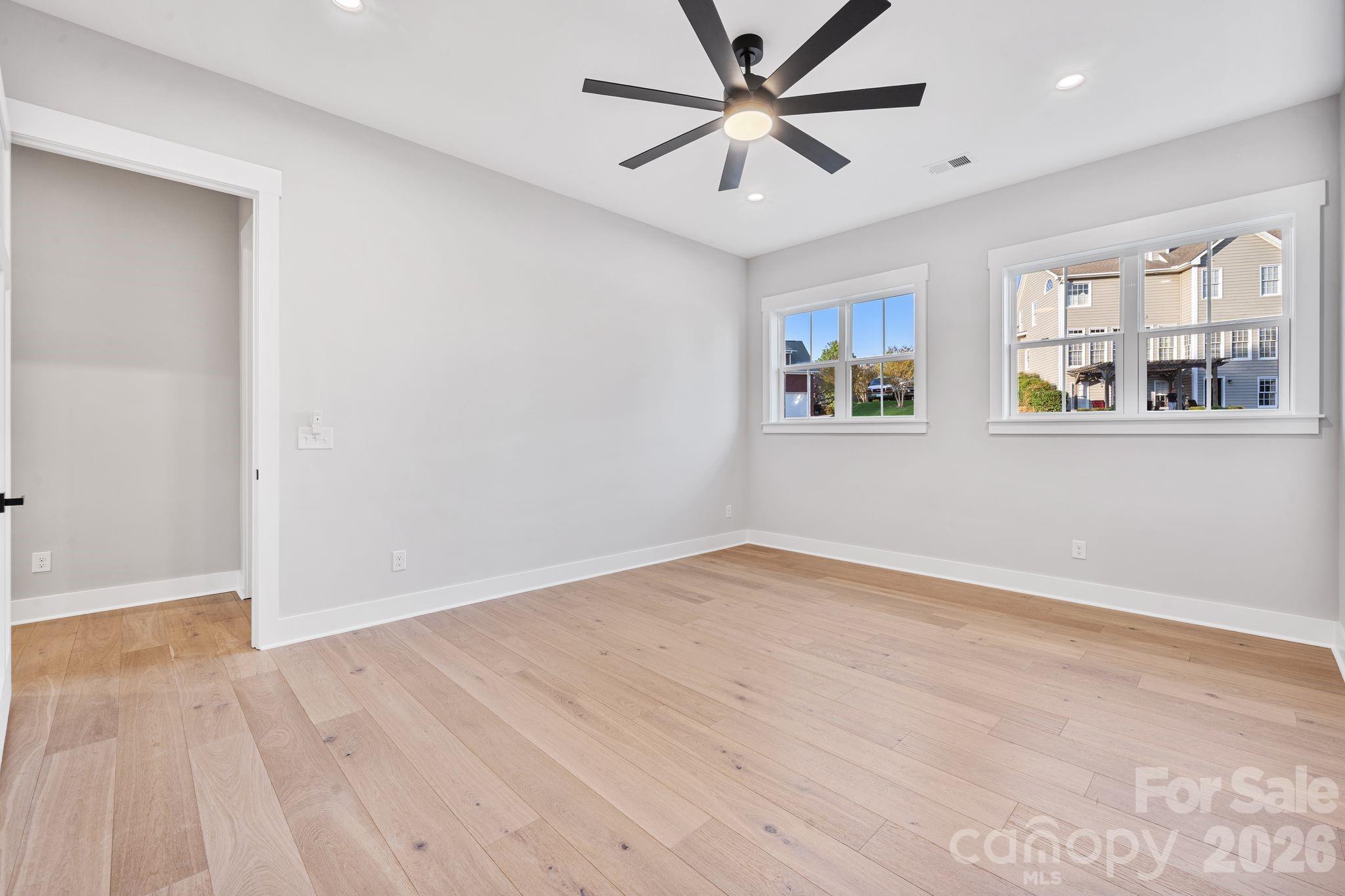 Woodland Hills - Residential