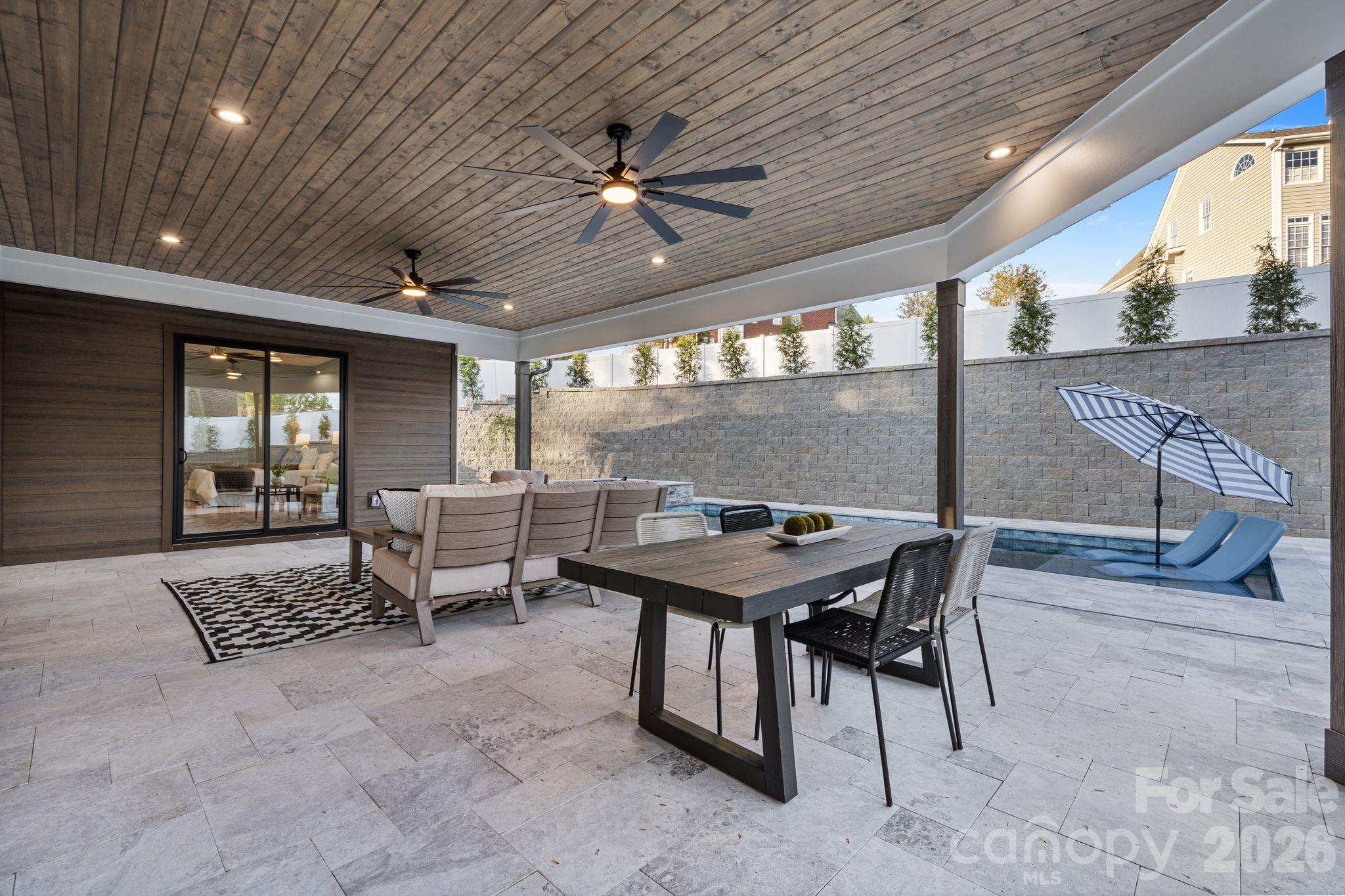 Woodland Hills - Residential