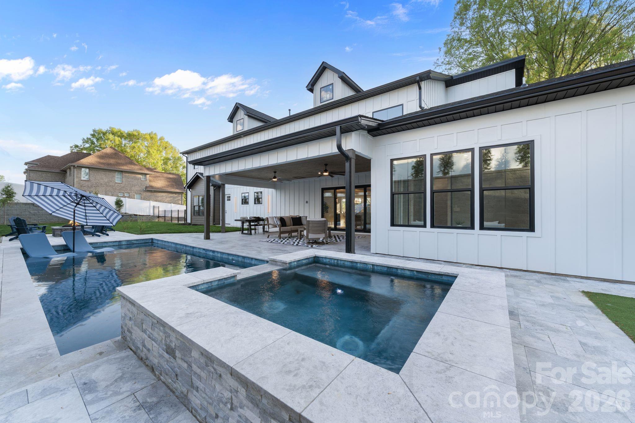 Woodland Hills - Residential