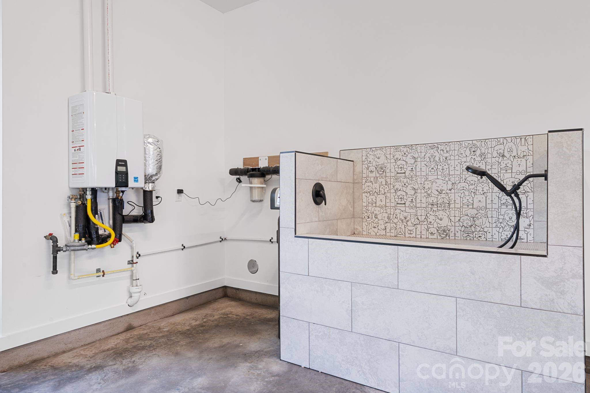 Woodland Hills - Residential