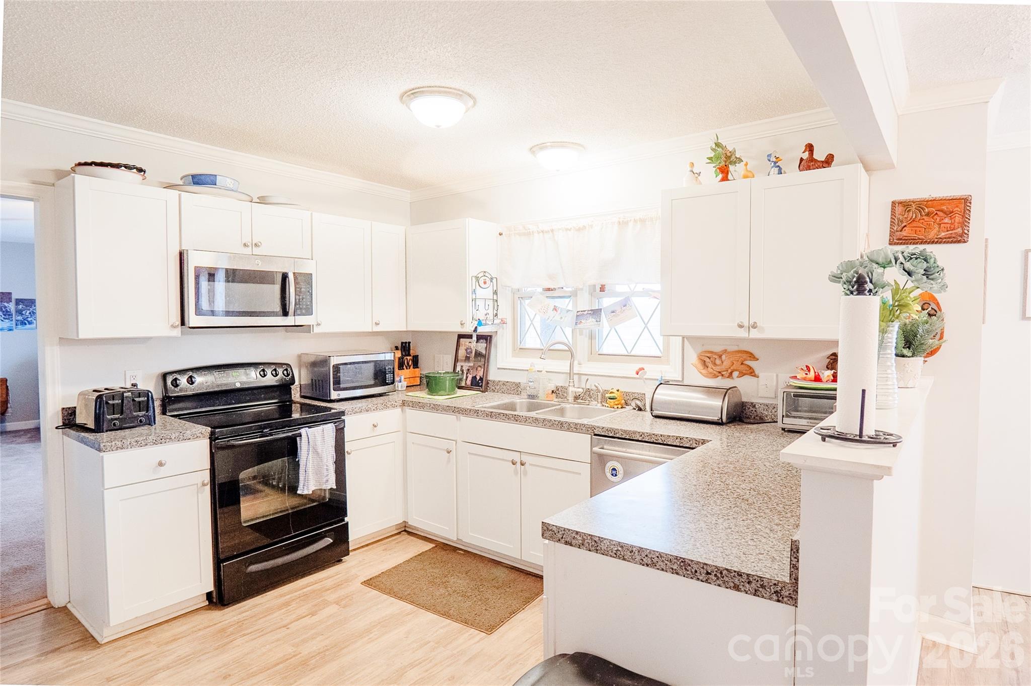 1188 Us Hwy 74 Highway