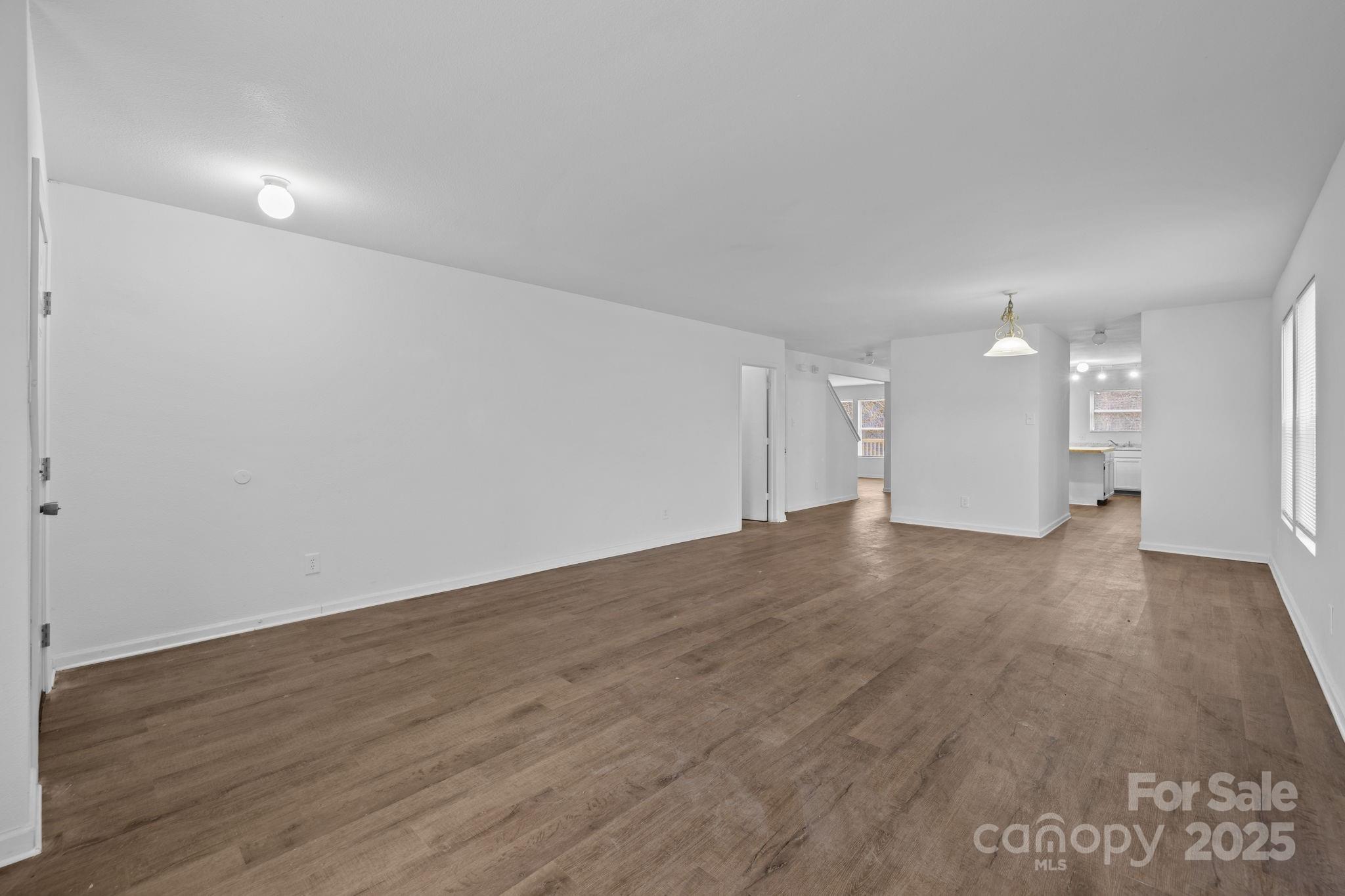 8618 Herons Pond Court