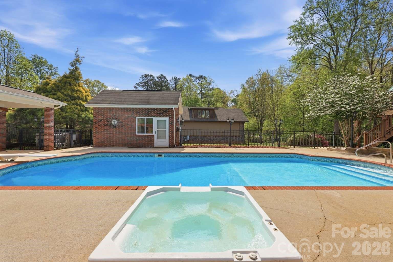 Catawba Springs - Residential