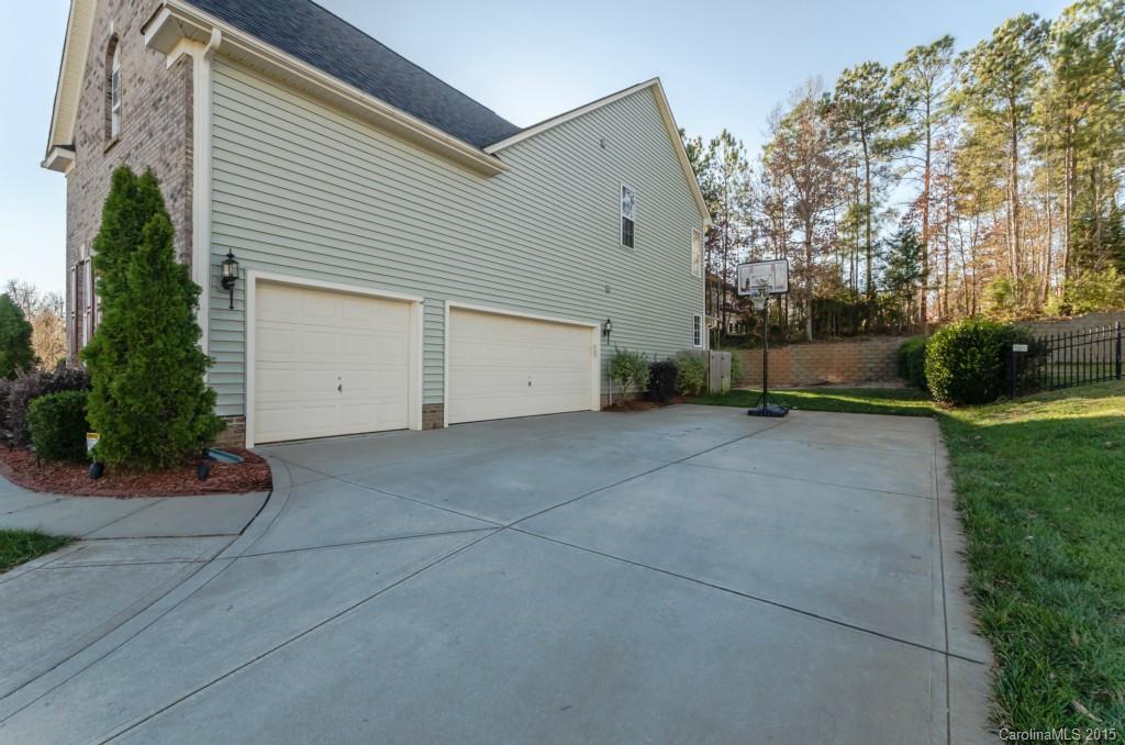 Sutton Place - Residential