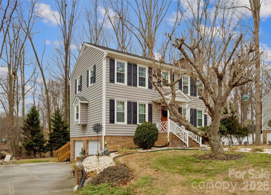 *SELLER OFFERING $5,000 in CC to buy down rate or pay for buyers CC w/Acceptable Offer.
Beautiful 2 story low maintenance exterior vinyl home with finished walk-out basement in highly sought after Clemmons location. This 3-bedroom 2.5 bath home sits on a beautiful, oversized .46-acre lot and offers a timeless layout featuring a formal dining room, kitchen with granite countertops, tile backsplash, a built-in-desk area, stainless steel appliances and a bright breakfast nook. The large great room is anchored by a masonry fireplace, adding warmth and character. The walk-out-basement provides valuable additional living space with its own masonry fireplace and a convenient 2-car garage. Enjoy outdoor living on the screened-in porch overlooking the private backyard. Thoughtfully updated throughout with a New Roof, New LVP Flooring, New oversized deck, New Carpet, New Toilets, New Vanities (2), New fresh Interior paint. This home blends comfort, style and true move-in ready appeal.