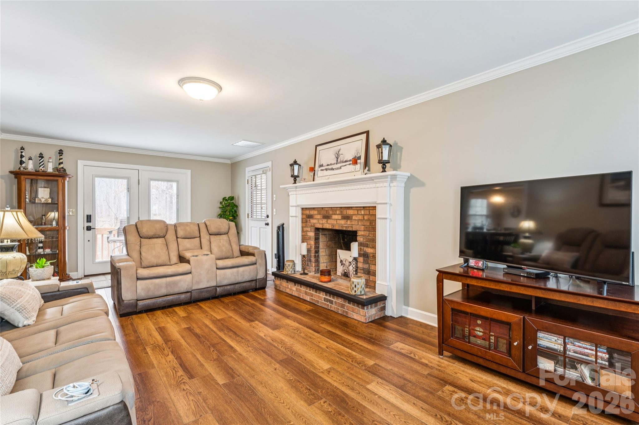 Bridge Pointe - Residential