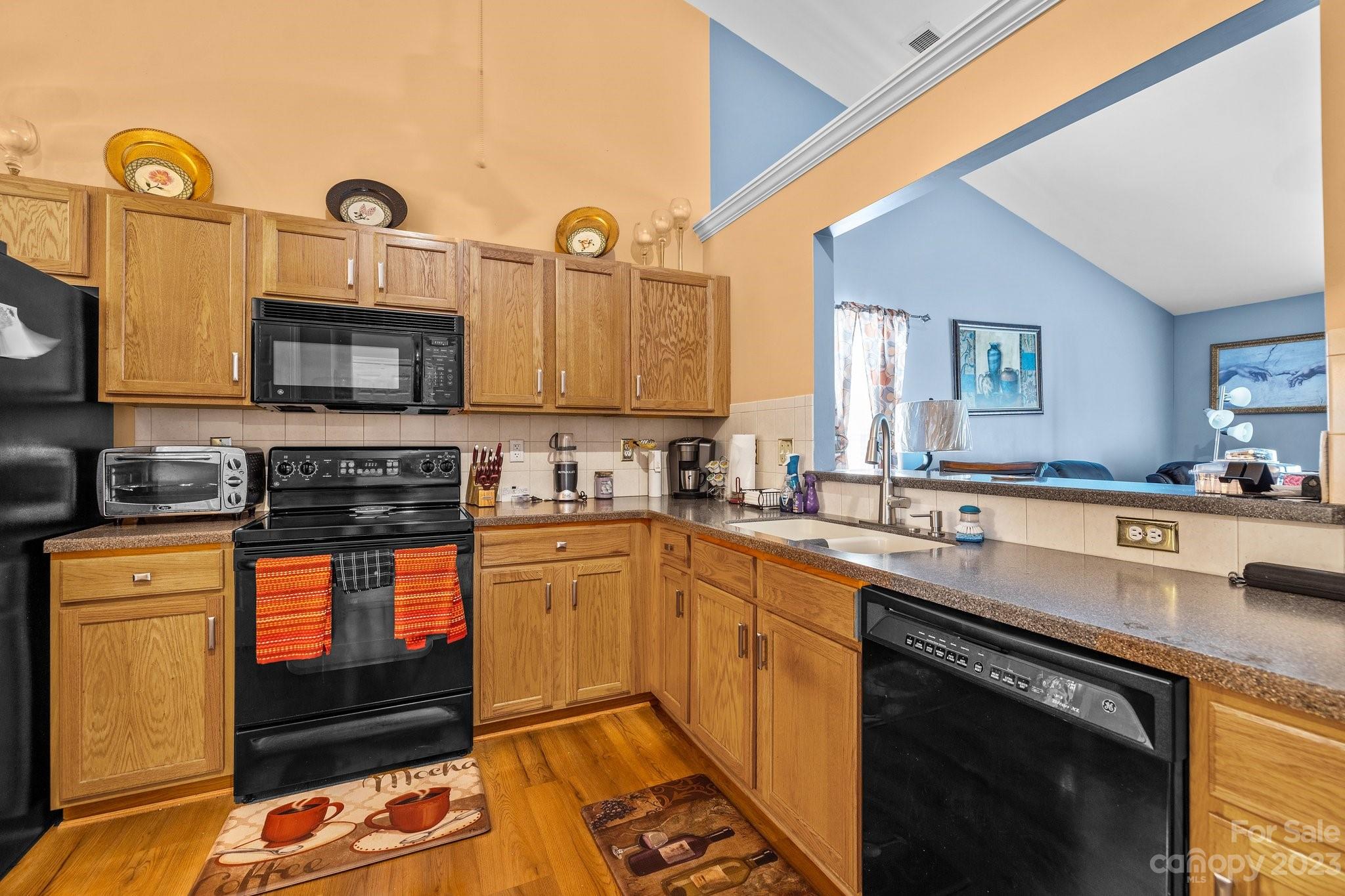 Waterside Landing - Residential