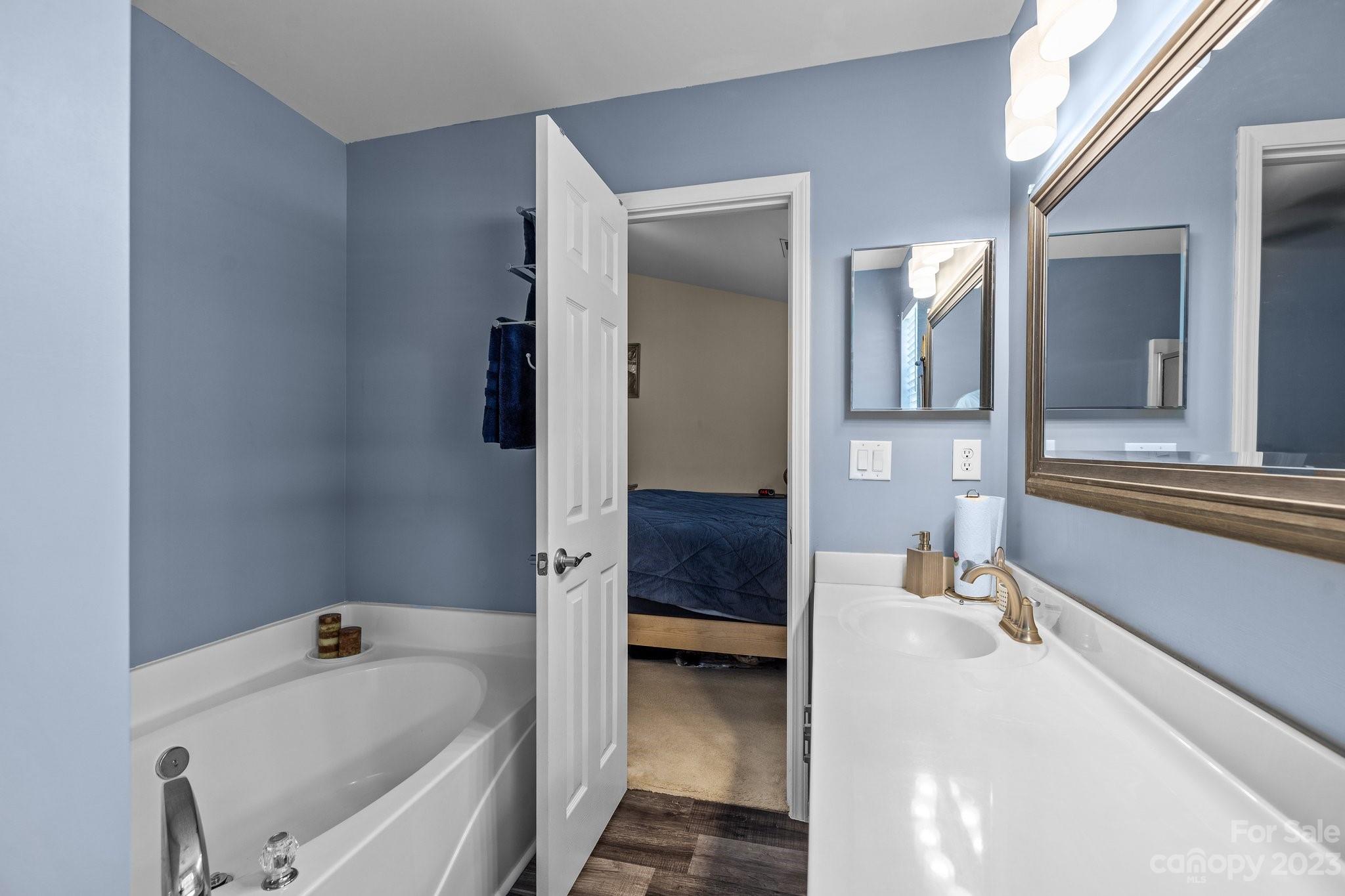Waterside Landing - Residential