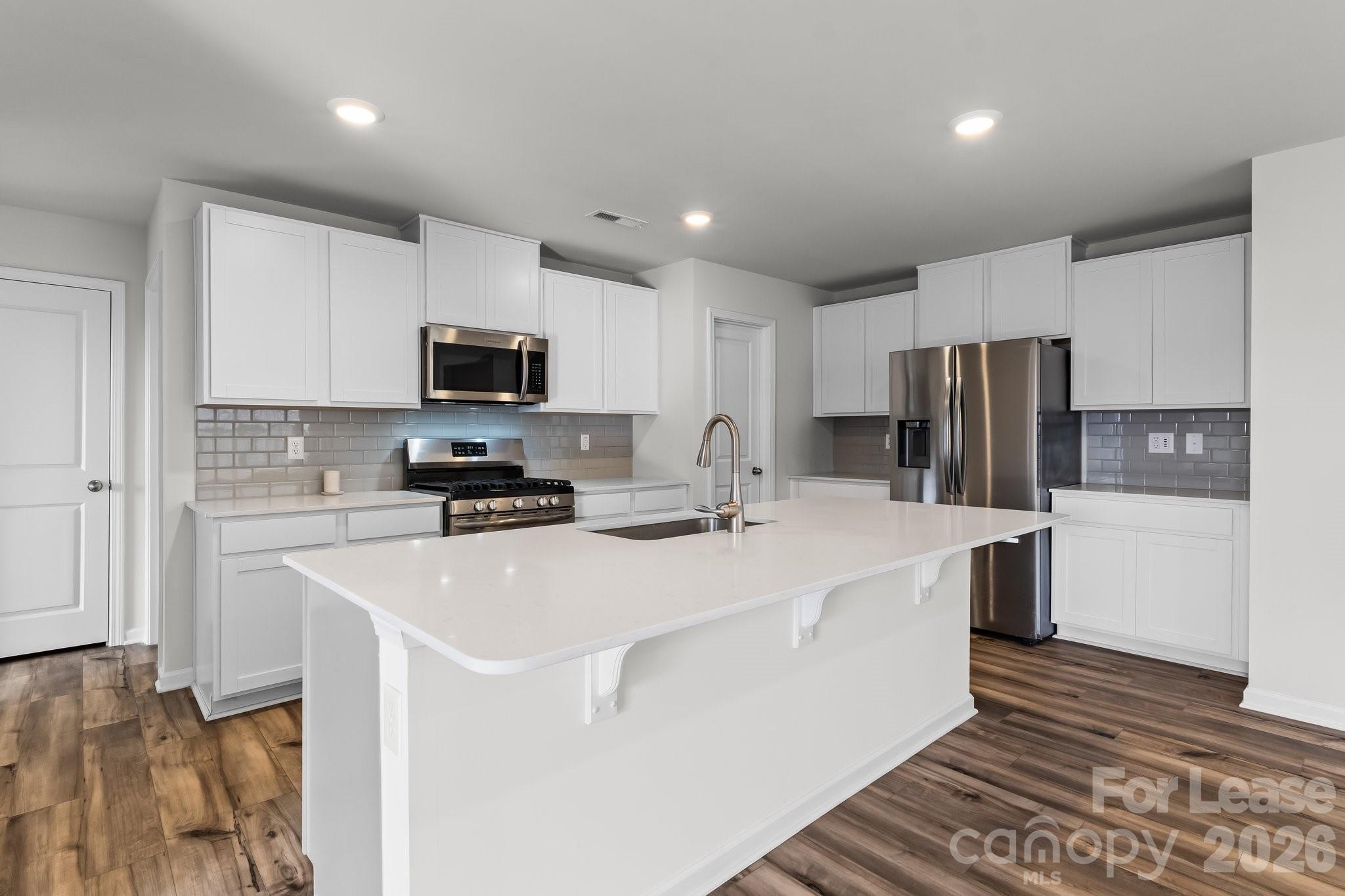 386 Hollingswood Drive