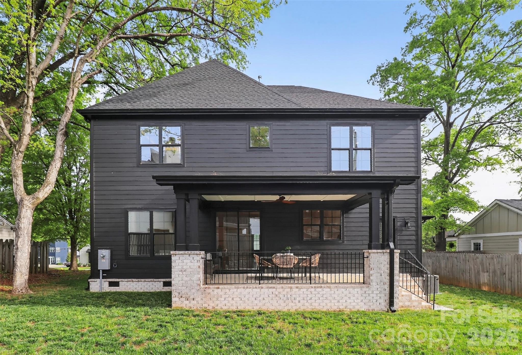 Villa Heights - Residential