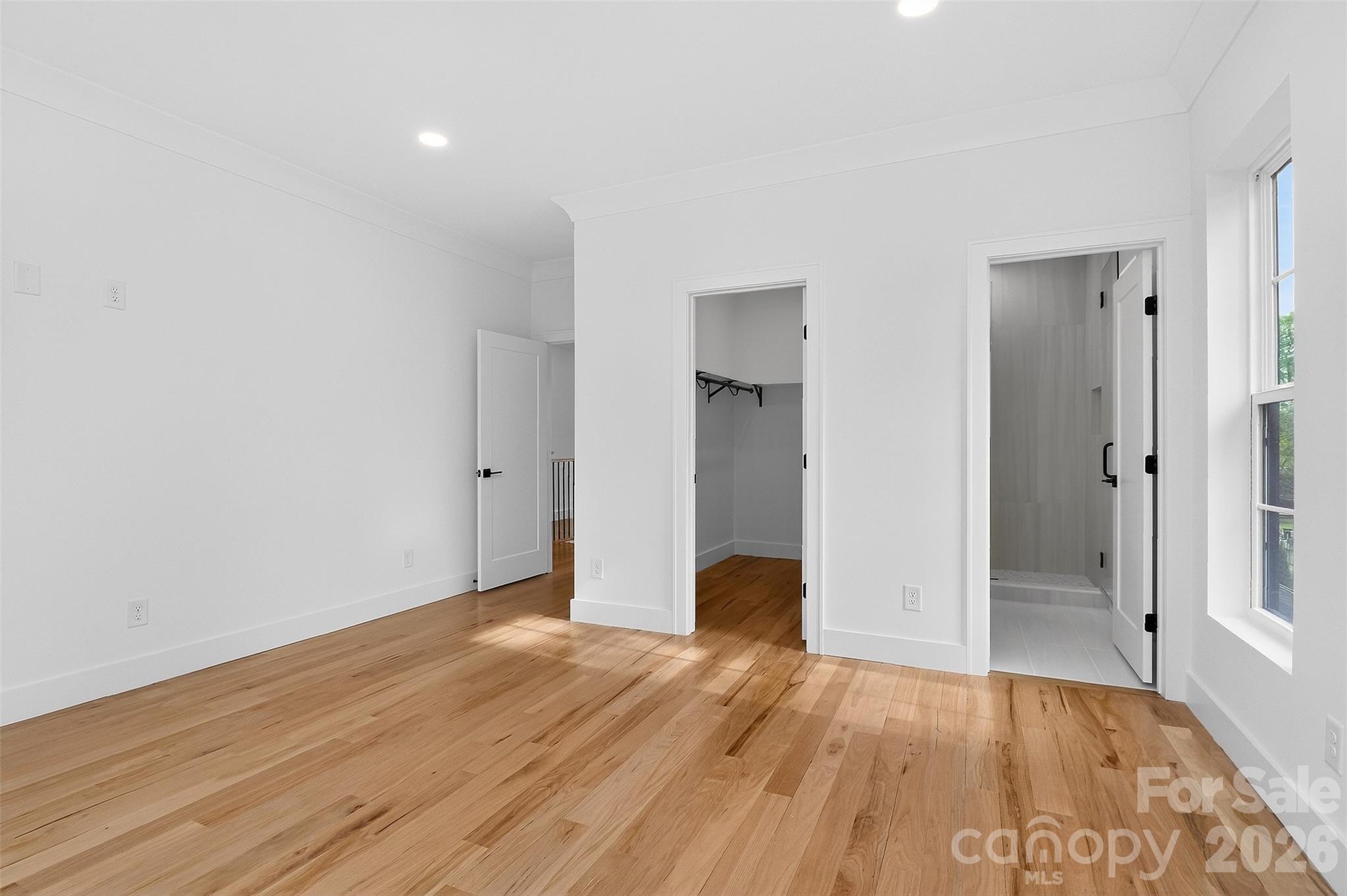 Villa Heights - Residential