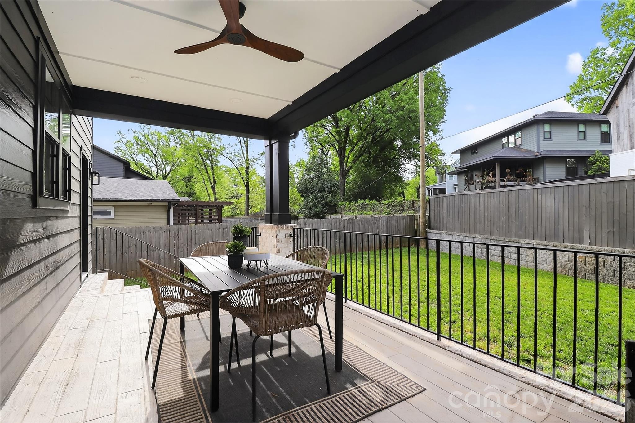 Villa Heights - Residential