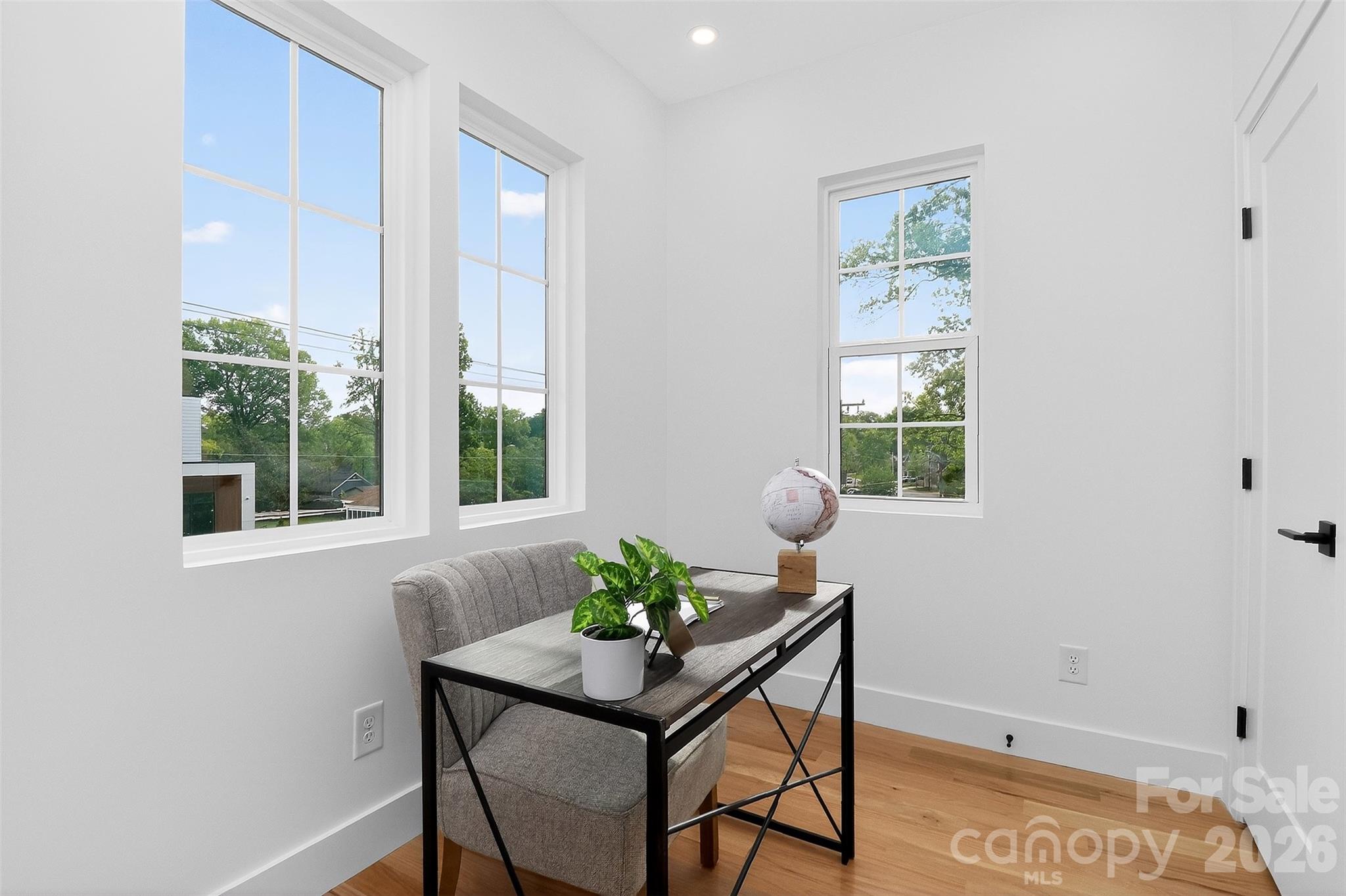 Villa Heights - Residential