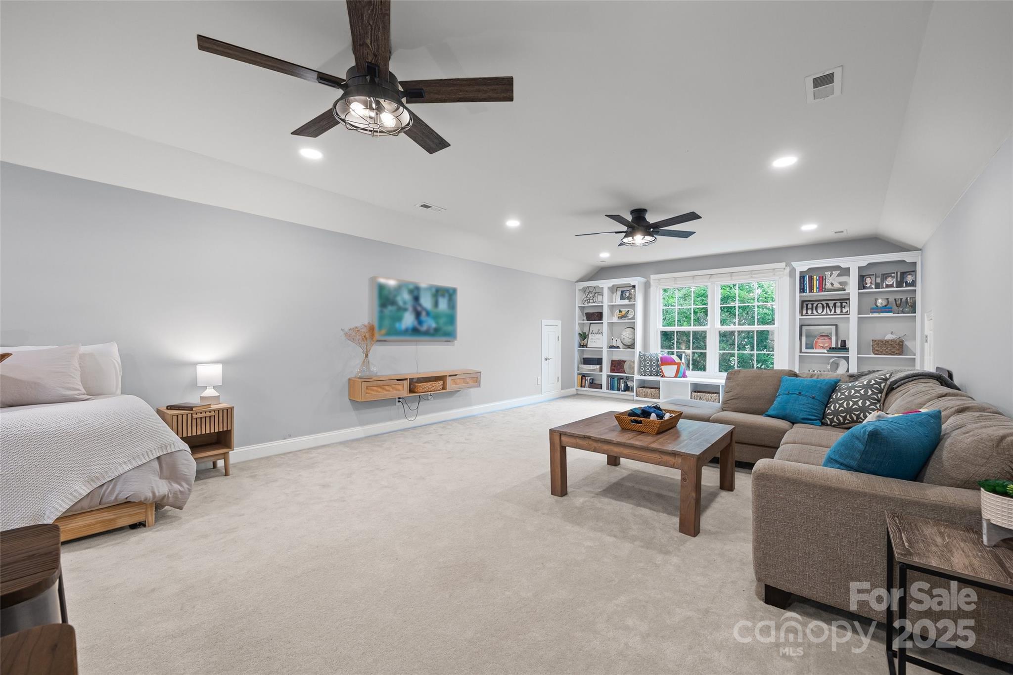 Lake Shore - Residential