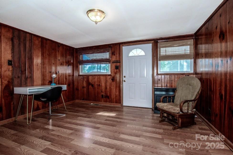 809 N Mulberry Street