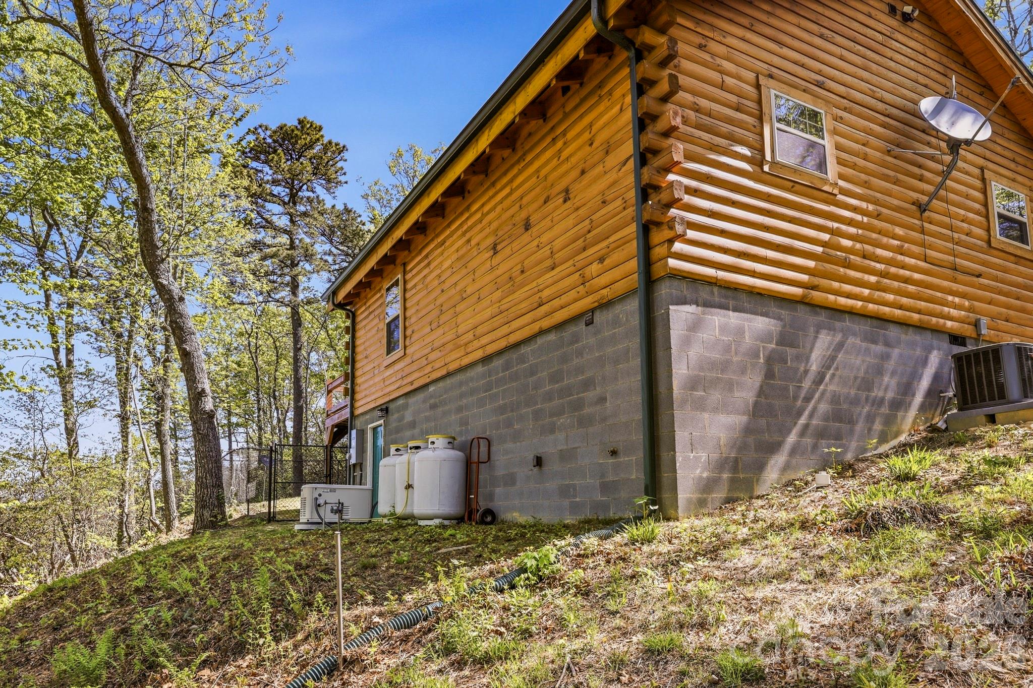 Laurel Mountain Preserve - Residential
