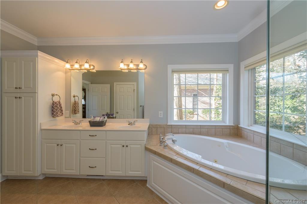 Spring Branch Glen - Residential