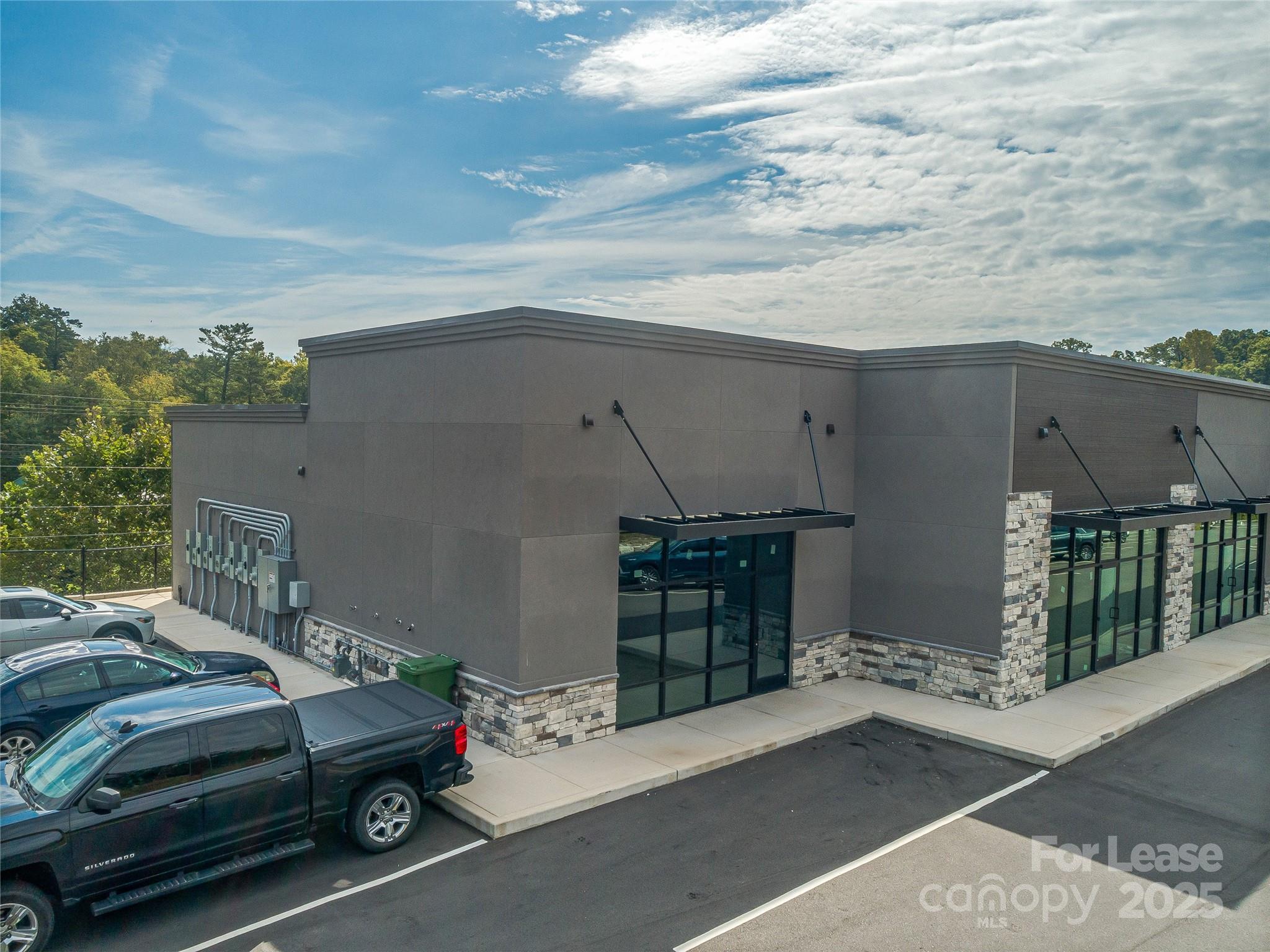 94 Old Beaverdam Creek Road 101