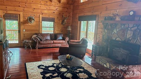 1694 Humpback Mountain Road Spruce Pine NC 28777