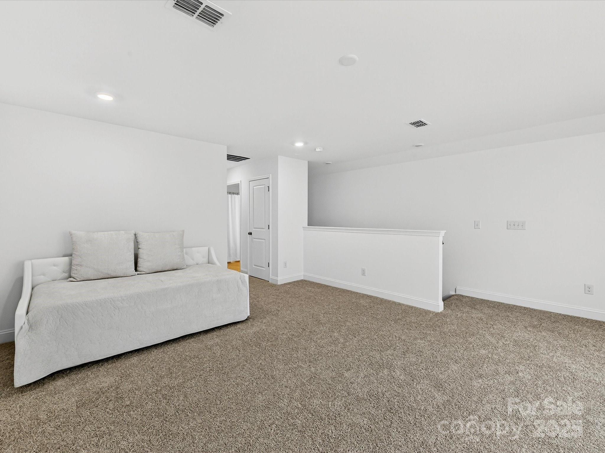 Kinsdale - Residential