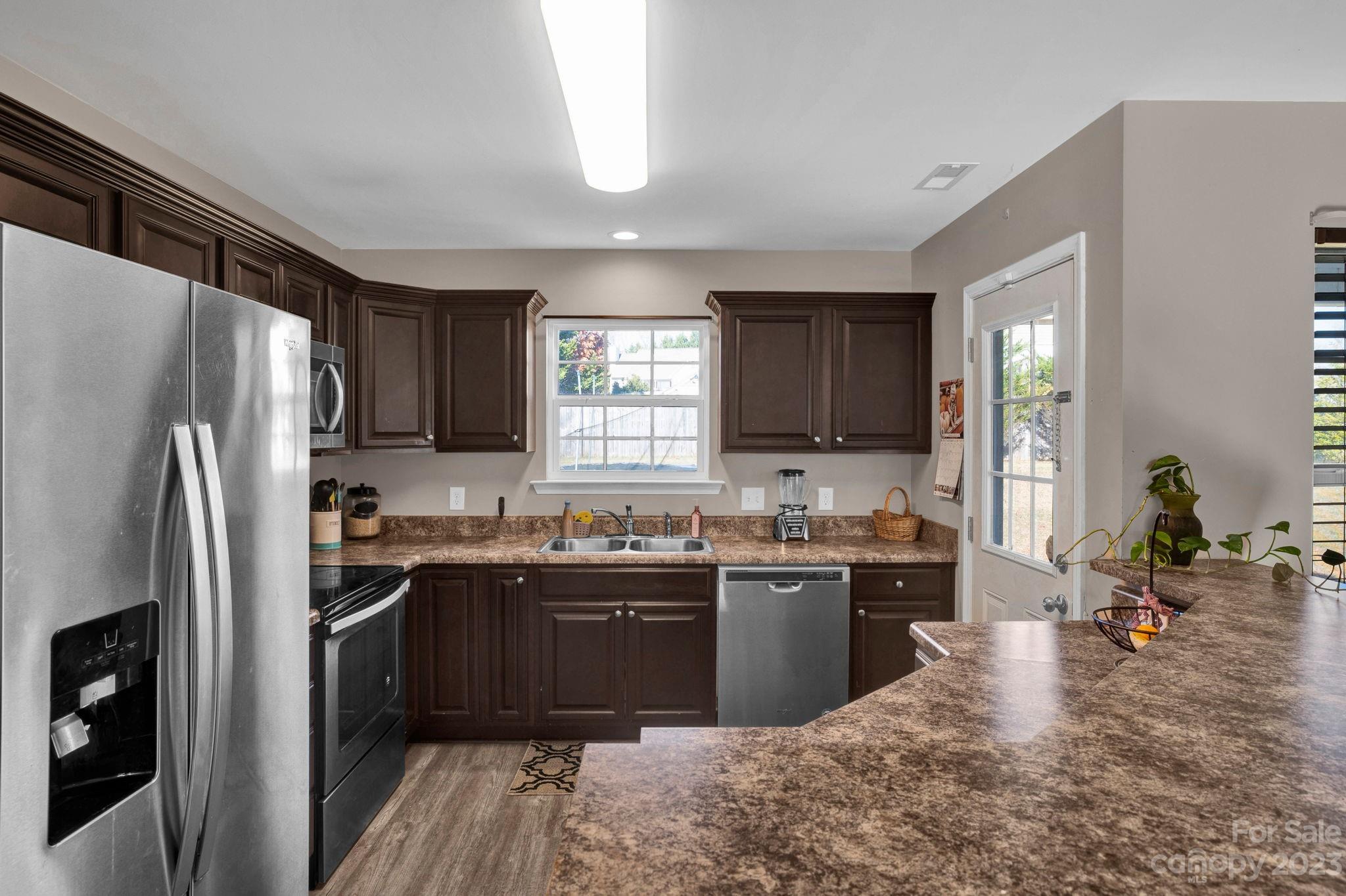 Deer Crossing - Residential