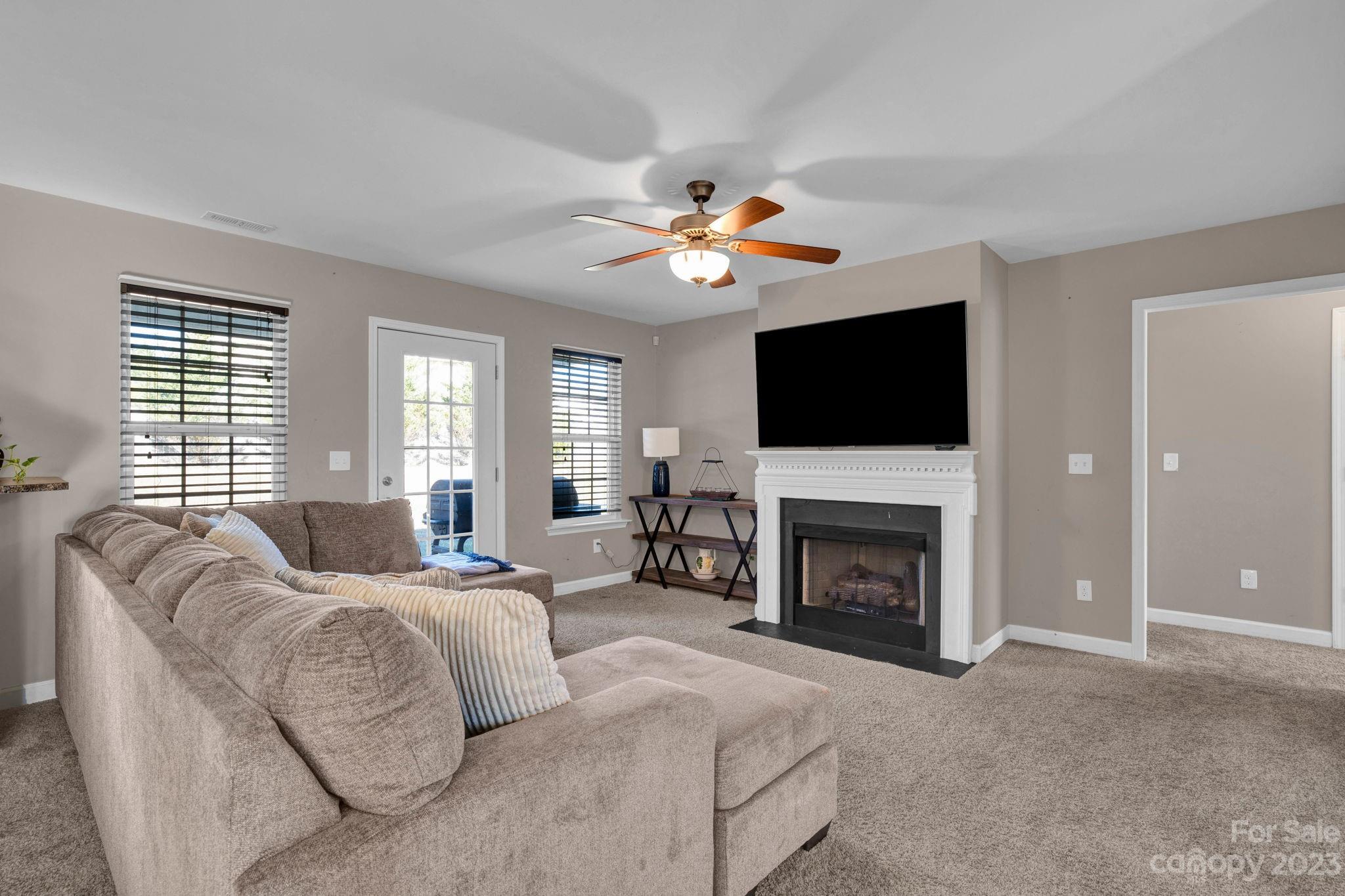 Deer Crossing - Residential