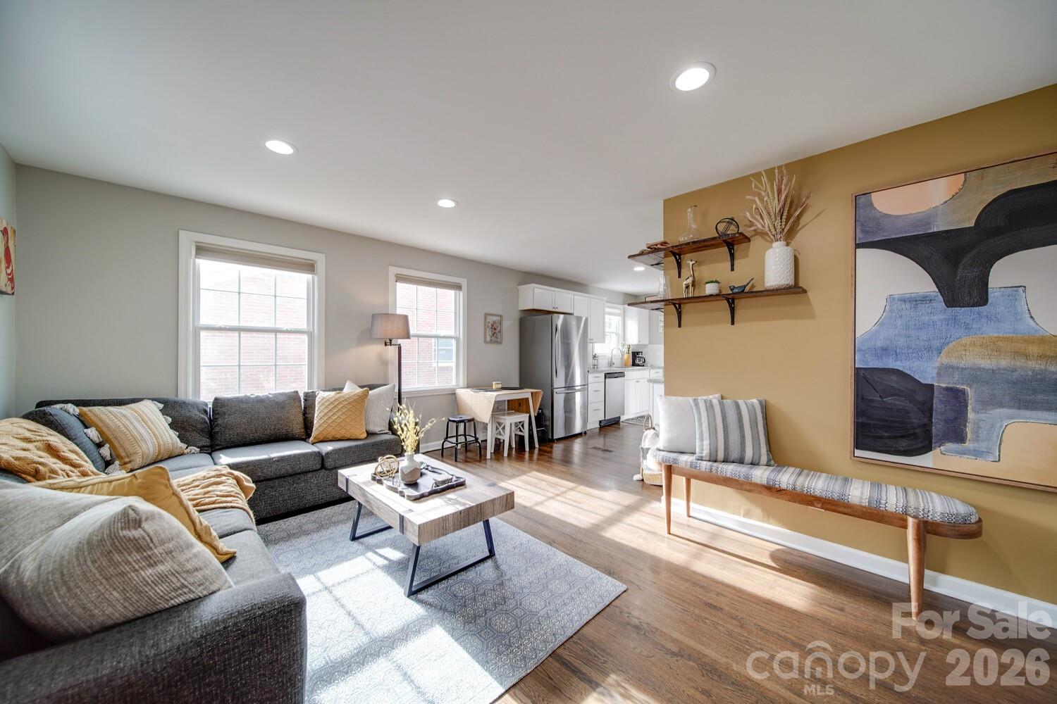 1512 Newcastle Street