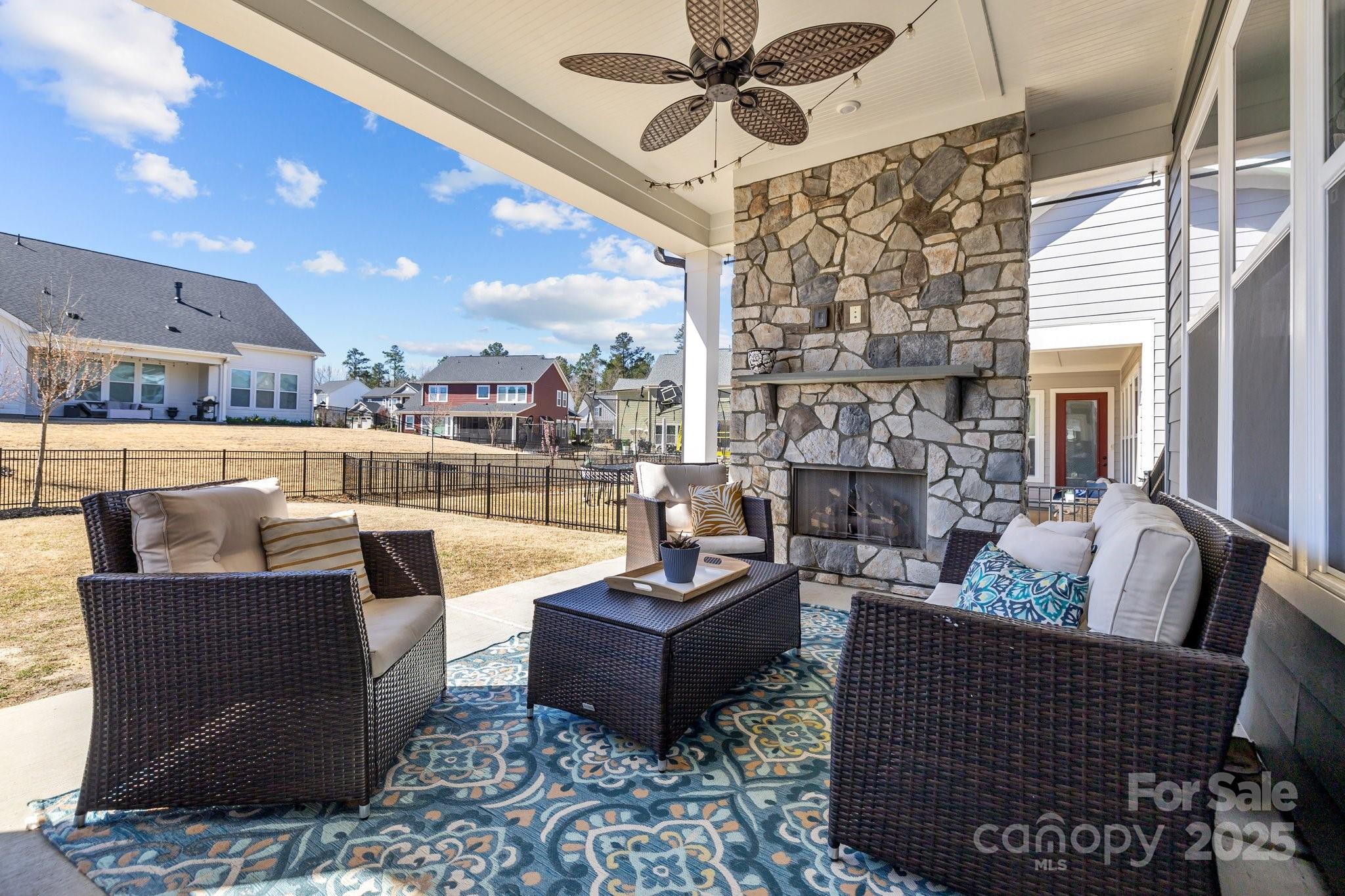 Paddlers Cove - Residential