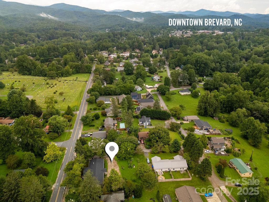 405 N Country Club Road