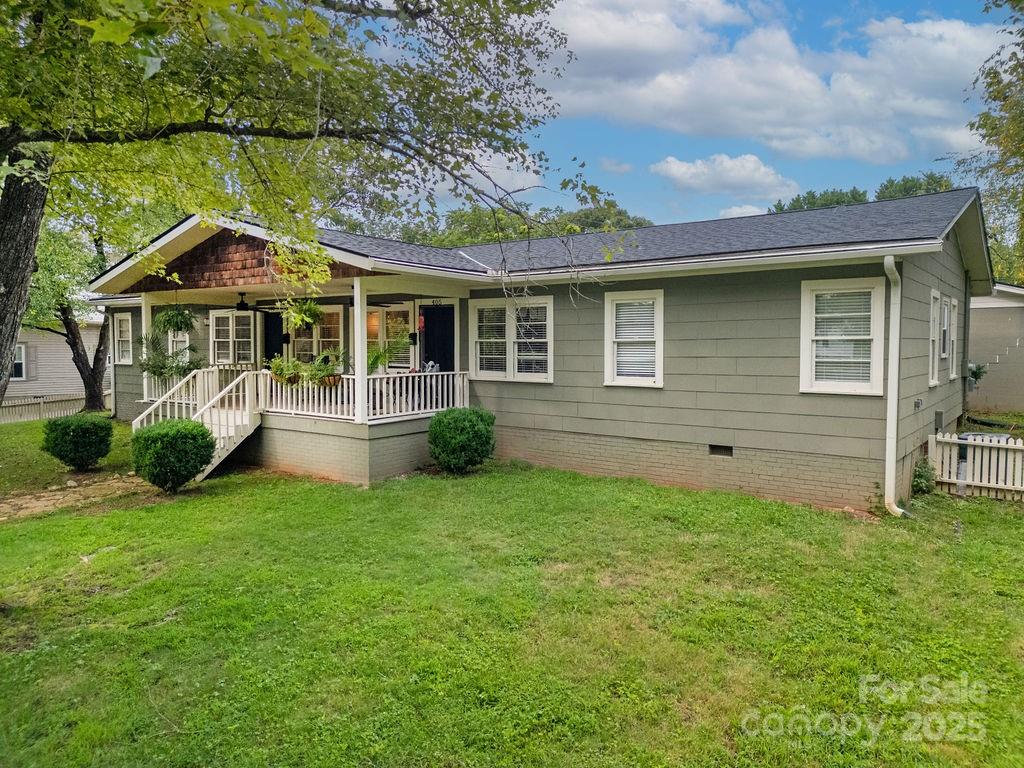 405 N Country Club Road