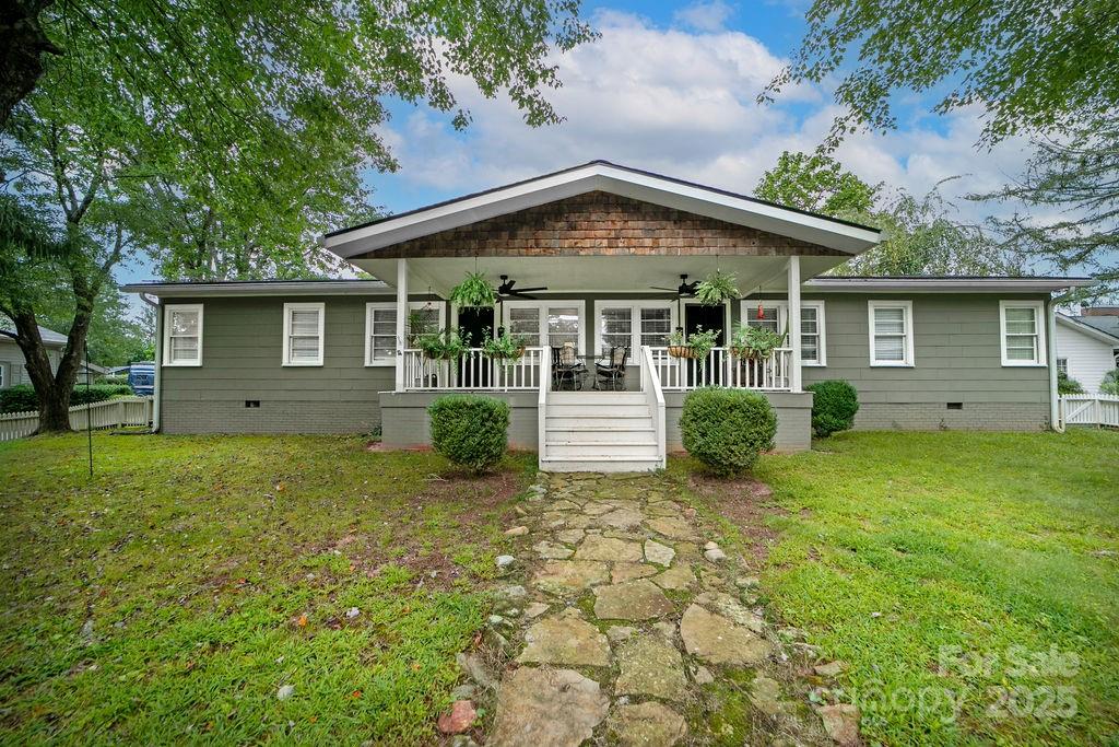 405 N Country Club Road