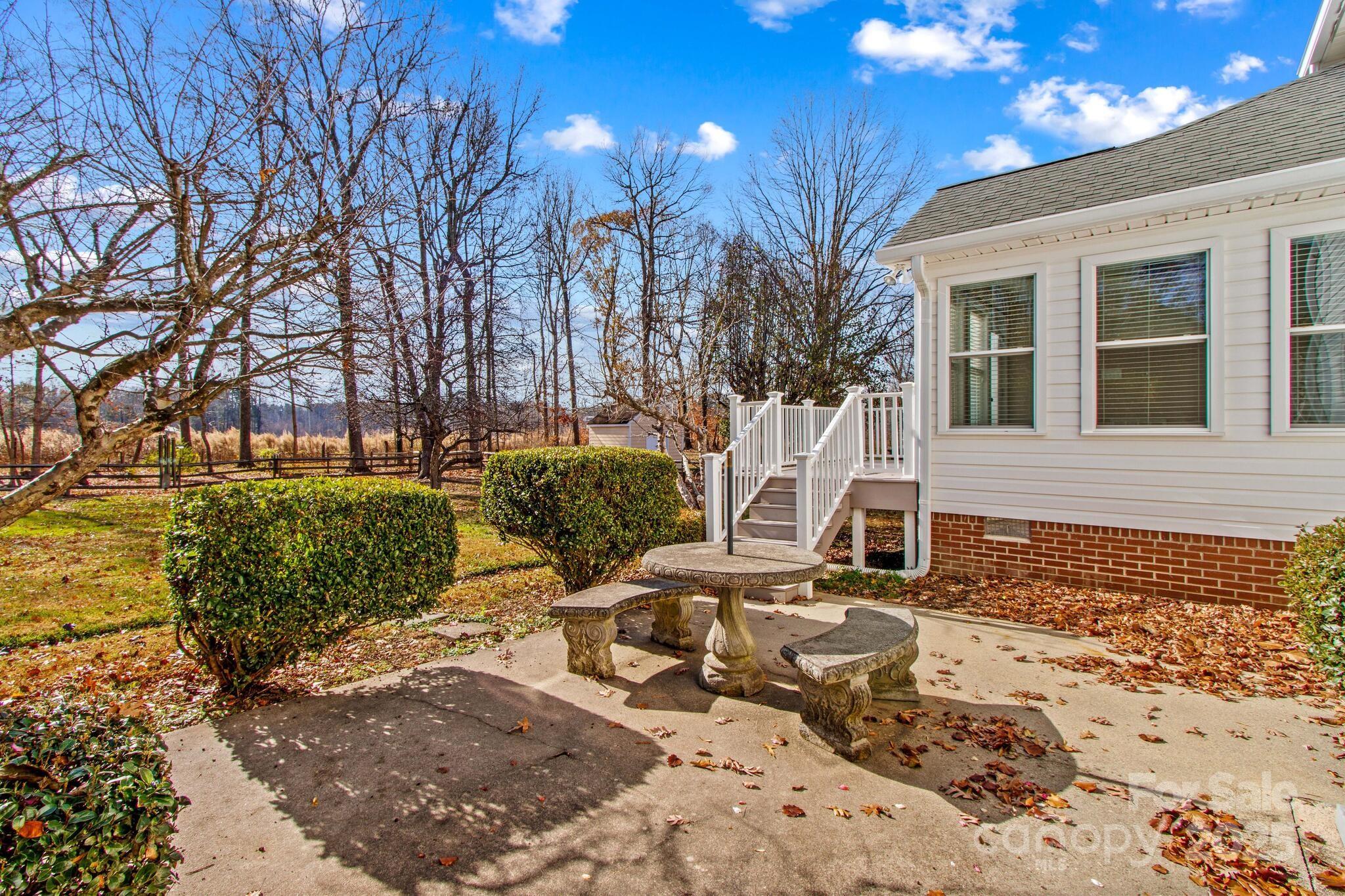 Willow Run - Residential