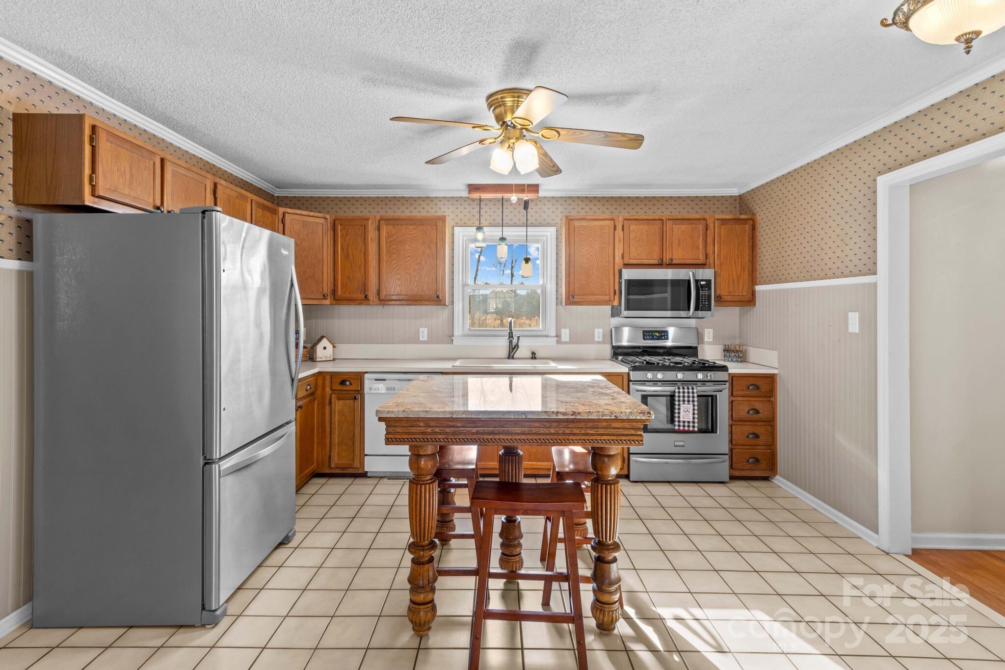 Willow Run - Residential