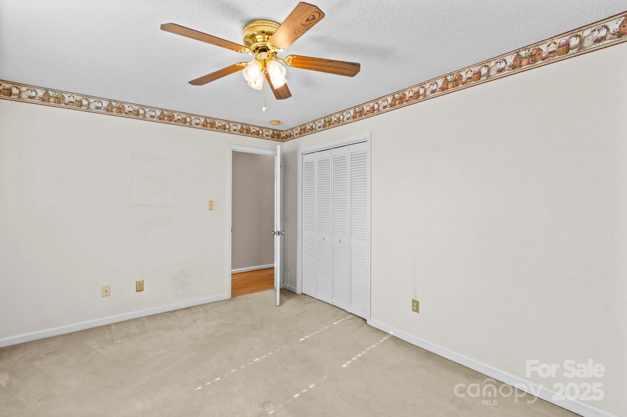 Willow Run - Residential