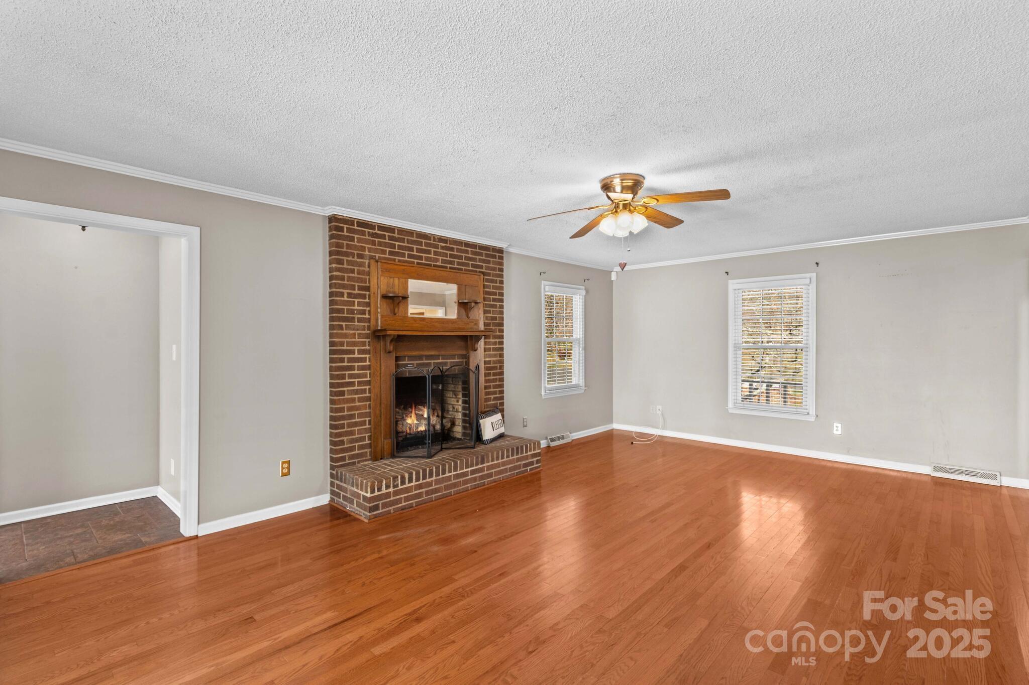 Willow Run - Residential