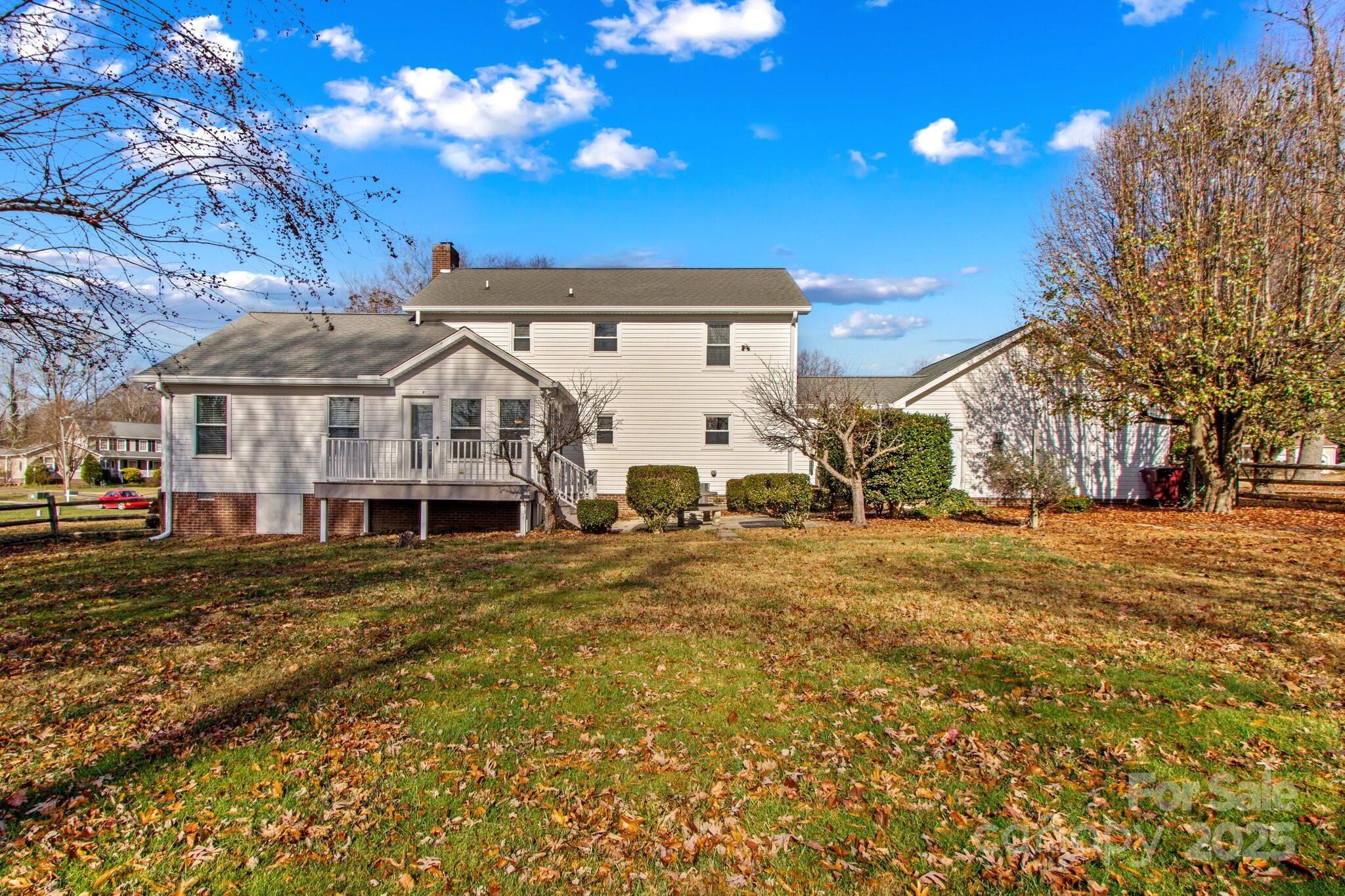 Willow Run - Residential