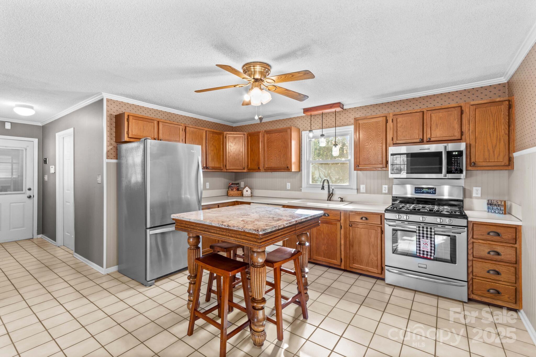 Willow Run - Residential