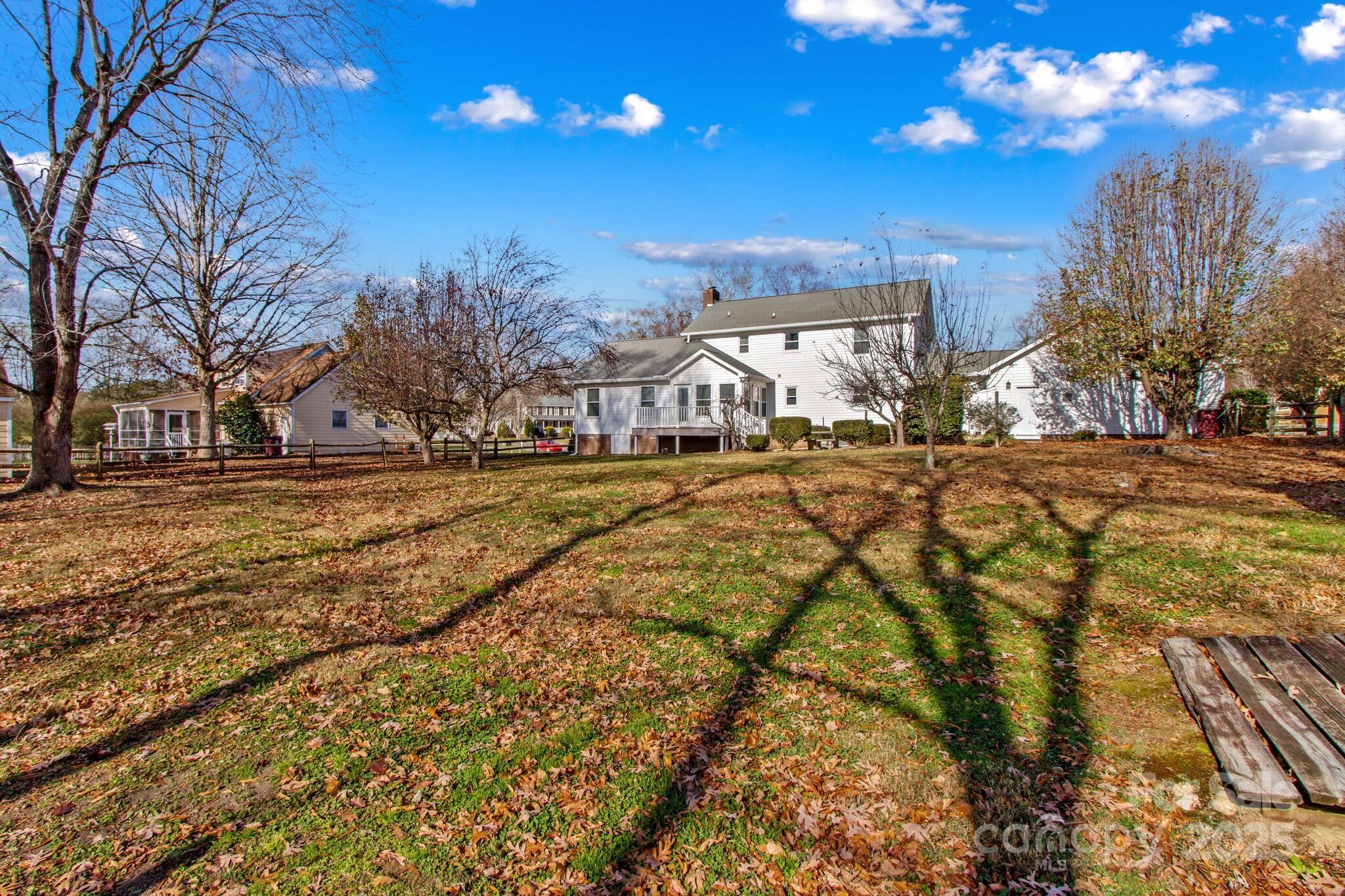 Willow Run - Residential