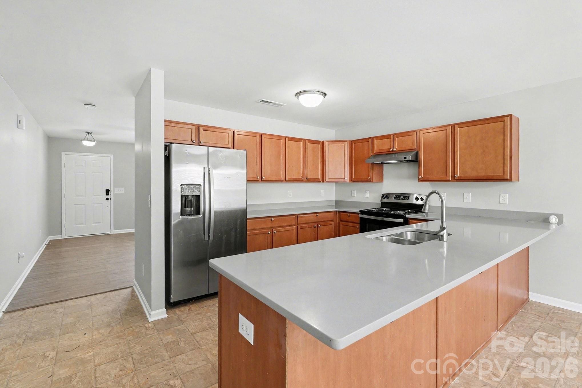 999 Ramsgate Drive SW