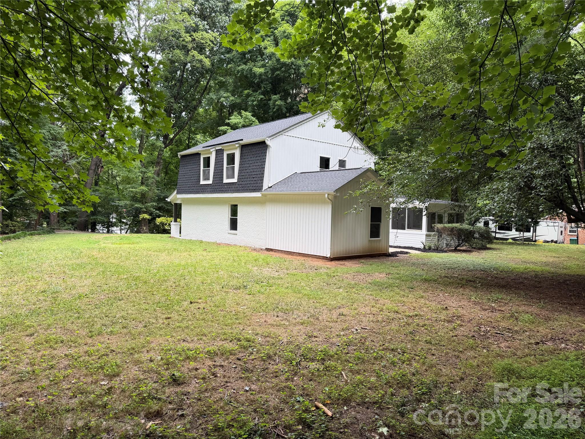 700 Tadlock Place